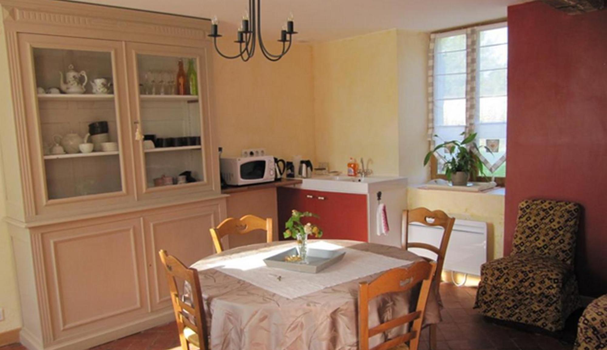 Chambres d'hôtes - La rose des champs Lachelle Extérieur photo